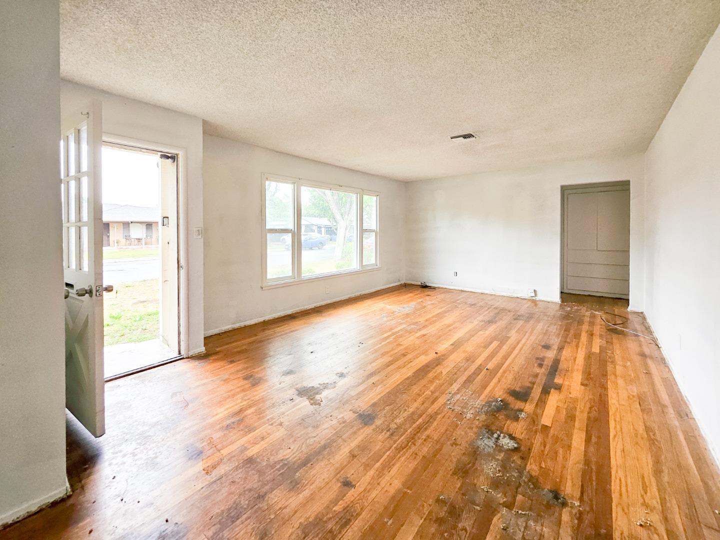 Detail Gallery Image 20 of 22 For 2416 Roble Ave, Modesto,  CA 95354 - 3 Beds | 1 Baths