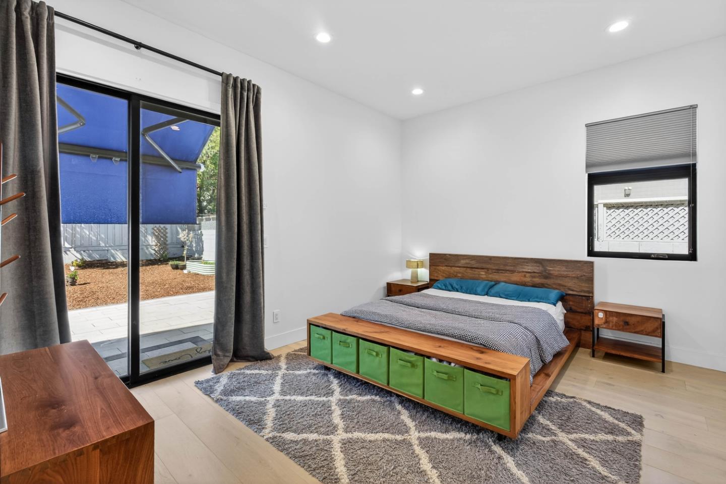 Detail Gallery Image 22 of 52 For 10291 Imperial Ave, Cupertino,  CA 95014 - 6 Beds | 5/1 Baths