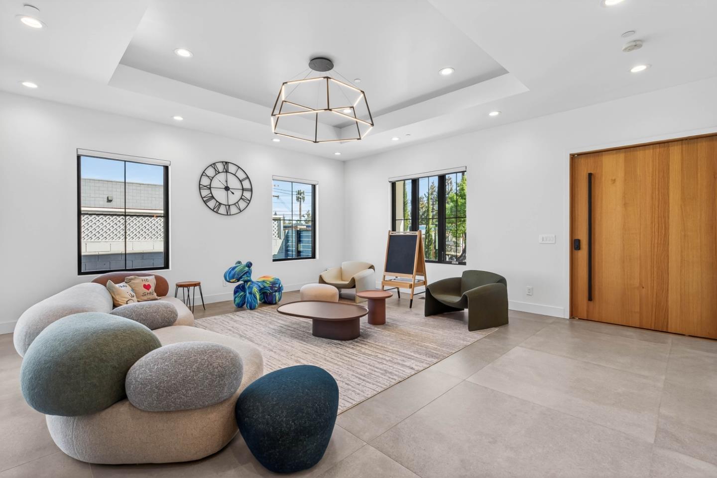 Detail Gallery Image 4 of 52 For 10291 Imperial Ave, Cupertino,  CA 95014 - 6 Beds | 5/1 Baths