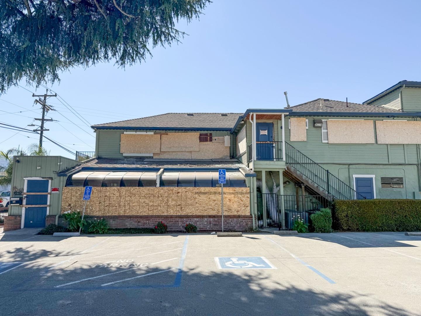 Detail Gallery Image 2 of 8 For 383 1st St, Gilroy,  CA 95020 - – Beds | – Baths