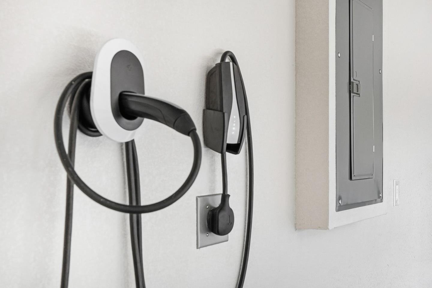 Detail Gallery Image 20 of 49 For 217 Athena Ct, Mountain View,  CA 94043 - 3 Beds | 2/1 Baths