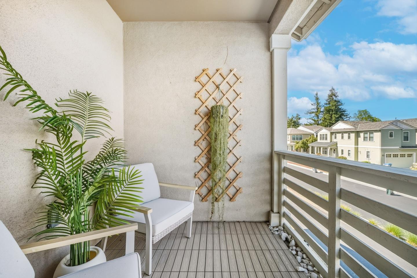 Detail Gallery Image 26 of 49 For 217 Athena Ct, Mountain View,  CA 94043 - 3 Beds | 2/1 Baths