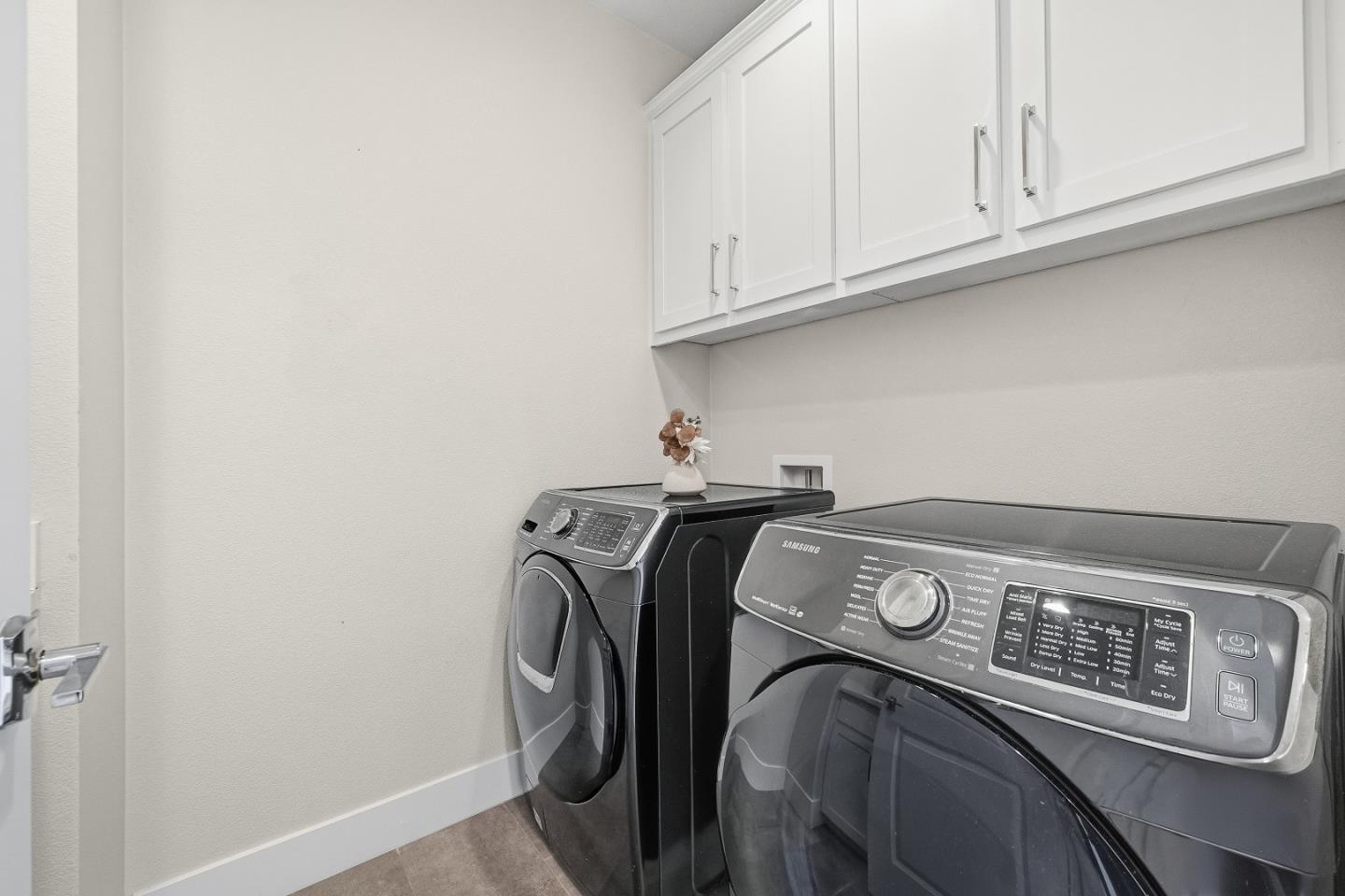 Detail Gallery Image 28 of 49 For 217 Athena Ct, Mountain View,  CA 94043 - 3 Beds | 2/1 Baths