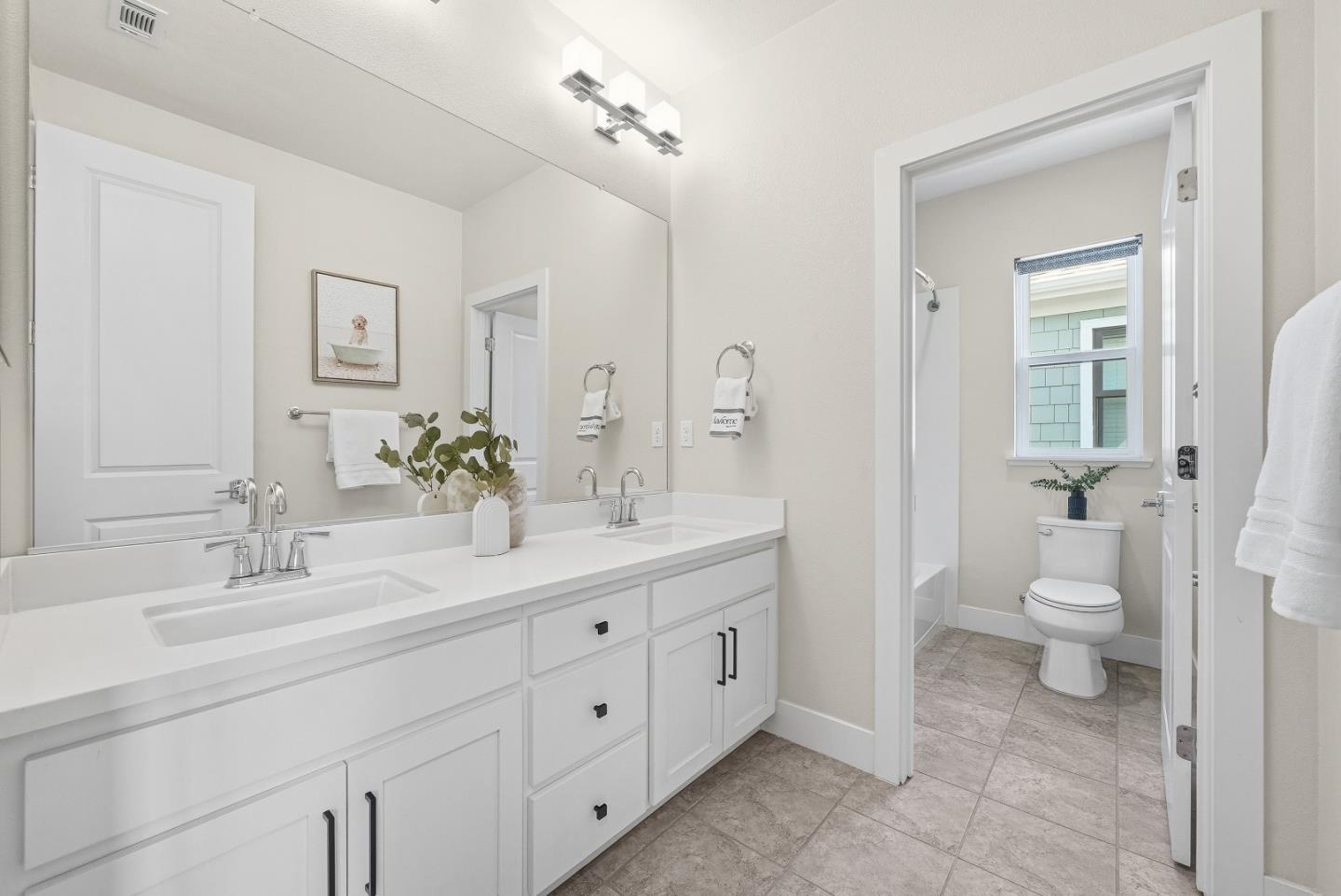 Detail Gallery Image 31 of 49 For 217 Athena Ct, Mountain View,  CA 94043 - 3 Beds | 2/1 Baths