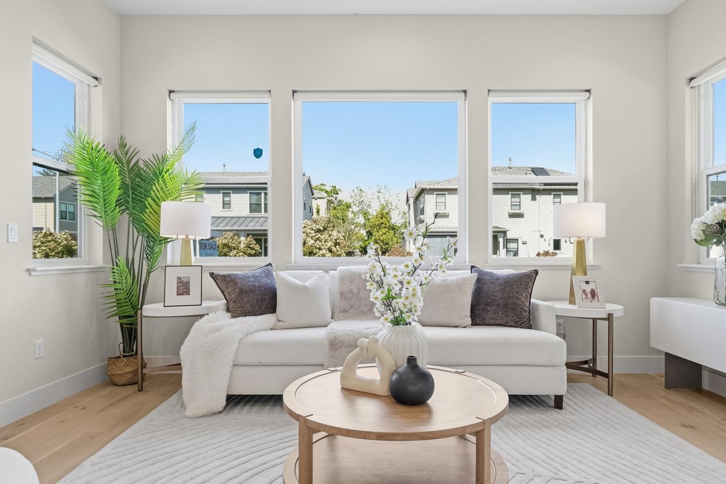 Detail Gallery Image 6 of 49 For 217 Athena Ct, Mountain View,  CA 94043 - 3 Beds | 2/1 Baths