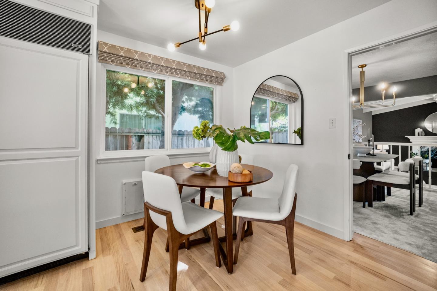 Detail Gallery Image 11 of 40 For 861 Haddock St, Foster City,  CA 94404 - 5 Beds | 2/1 Baths