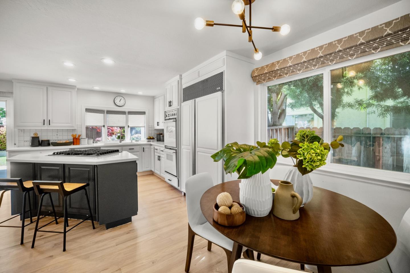 Detail Gallery Image 12 of 40 For 861 Haddock St, Foster City,  CA 94404 - 5 Beds | 2/1 Baths