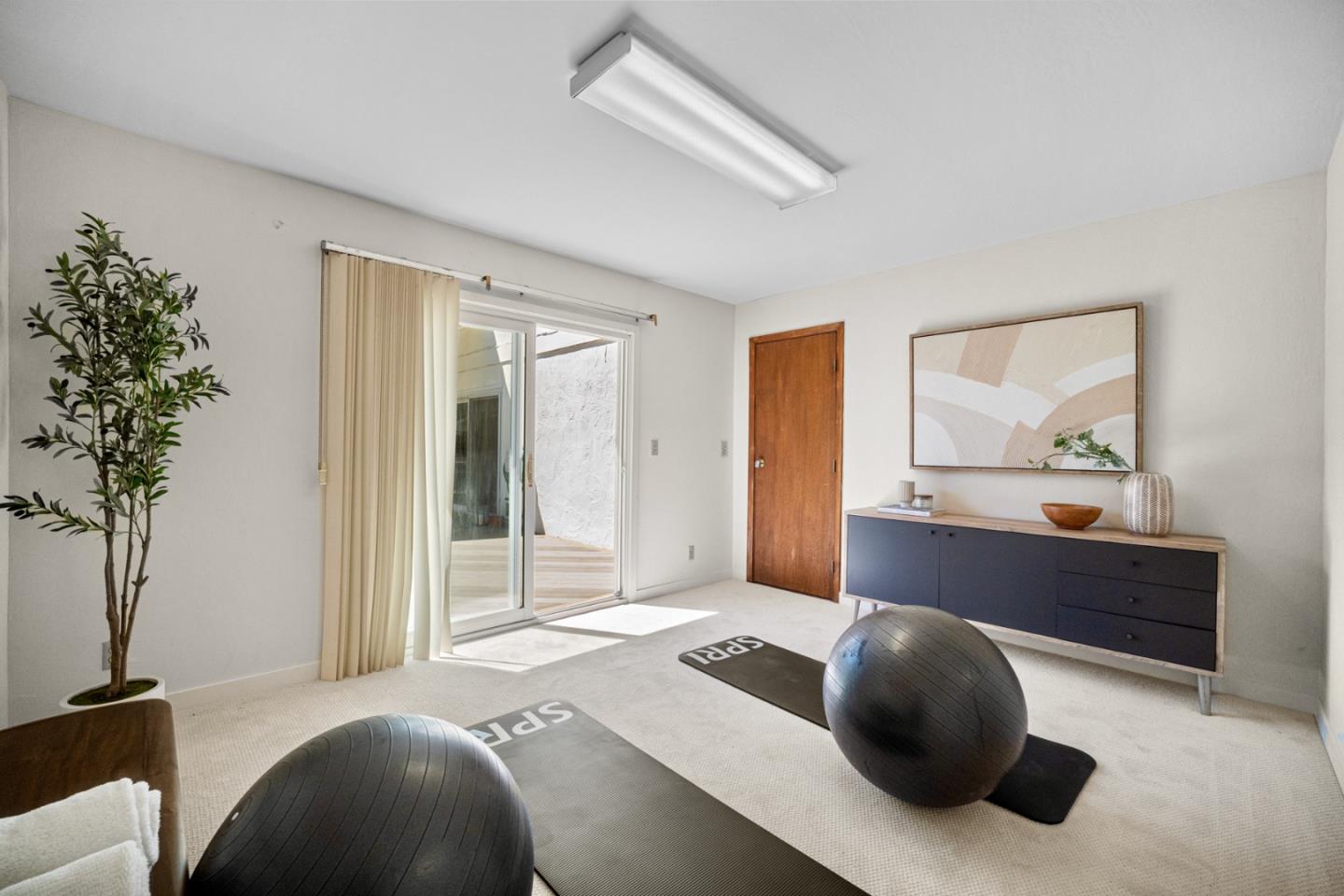 Detail Gallery Image 21 of 40 For 861 Haddock St, Foster City,  CA 94404 - 5 Beds | 2/1 Baths