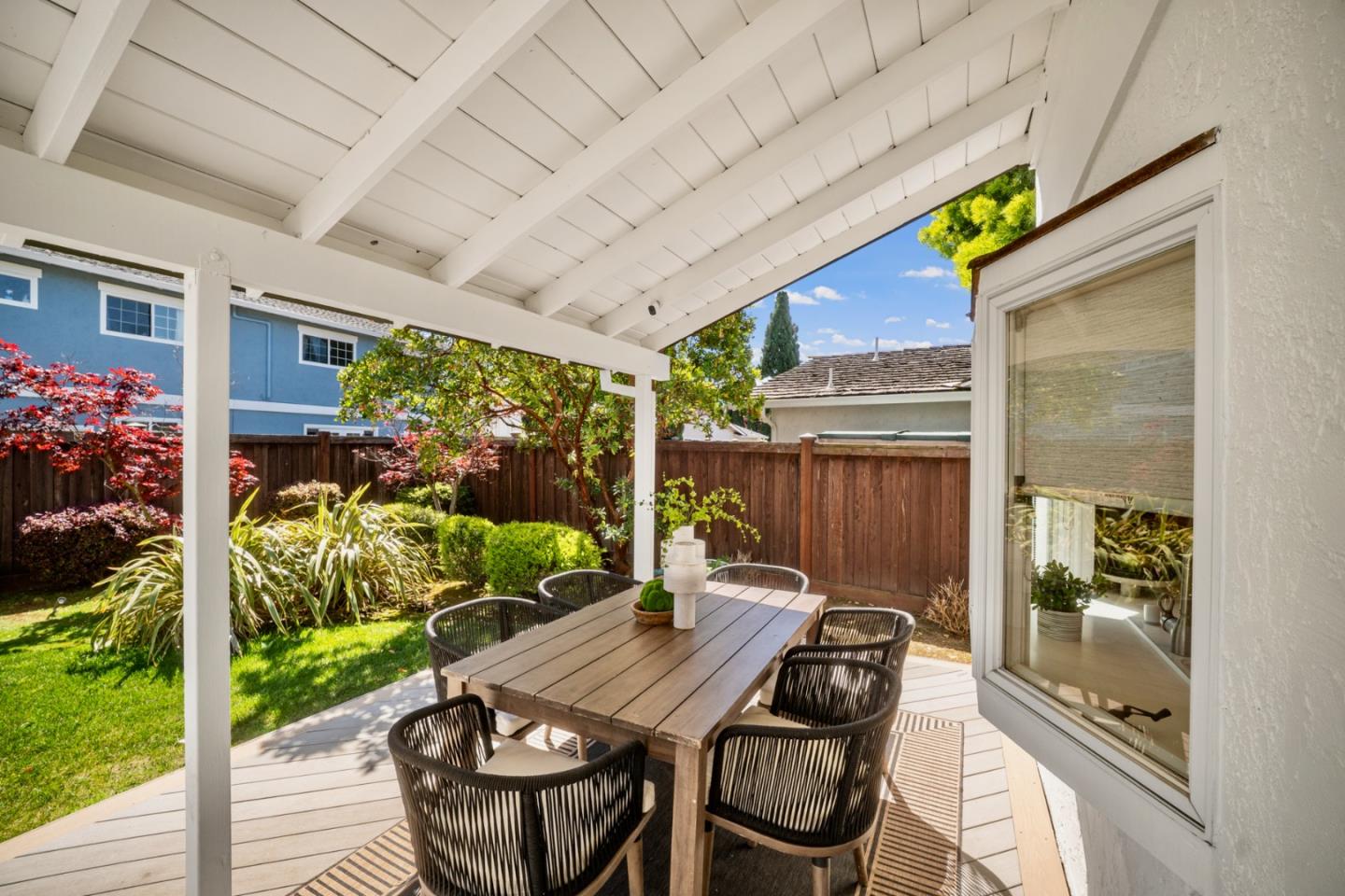 Detail Gallery Image 34 of 40 For 861 Haddock St, Foster City,  CA 94404 - 5 Beds | 2/1 Baths