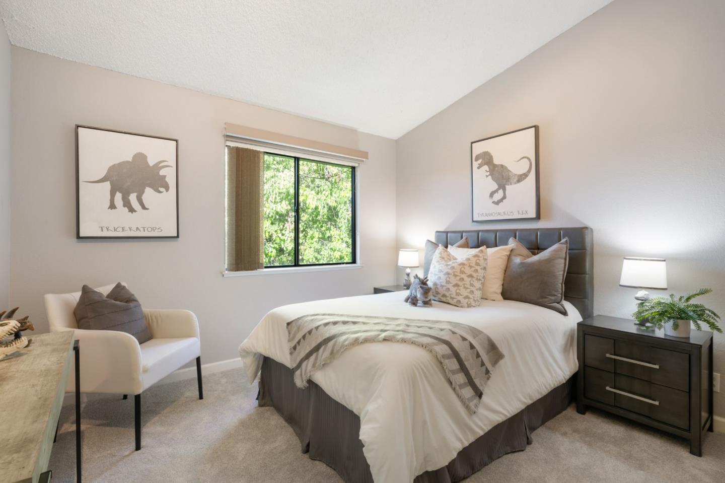 Detail Gallery Image 10 of 18 For 1473 Alma Loop, San Jose,  CA 95125 - 2 Beds | 2 Baths