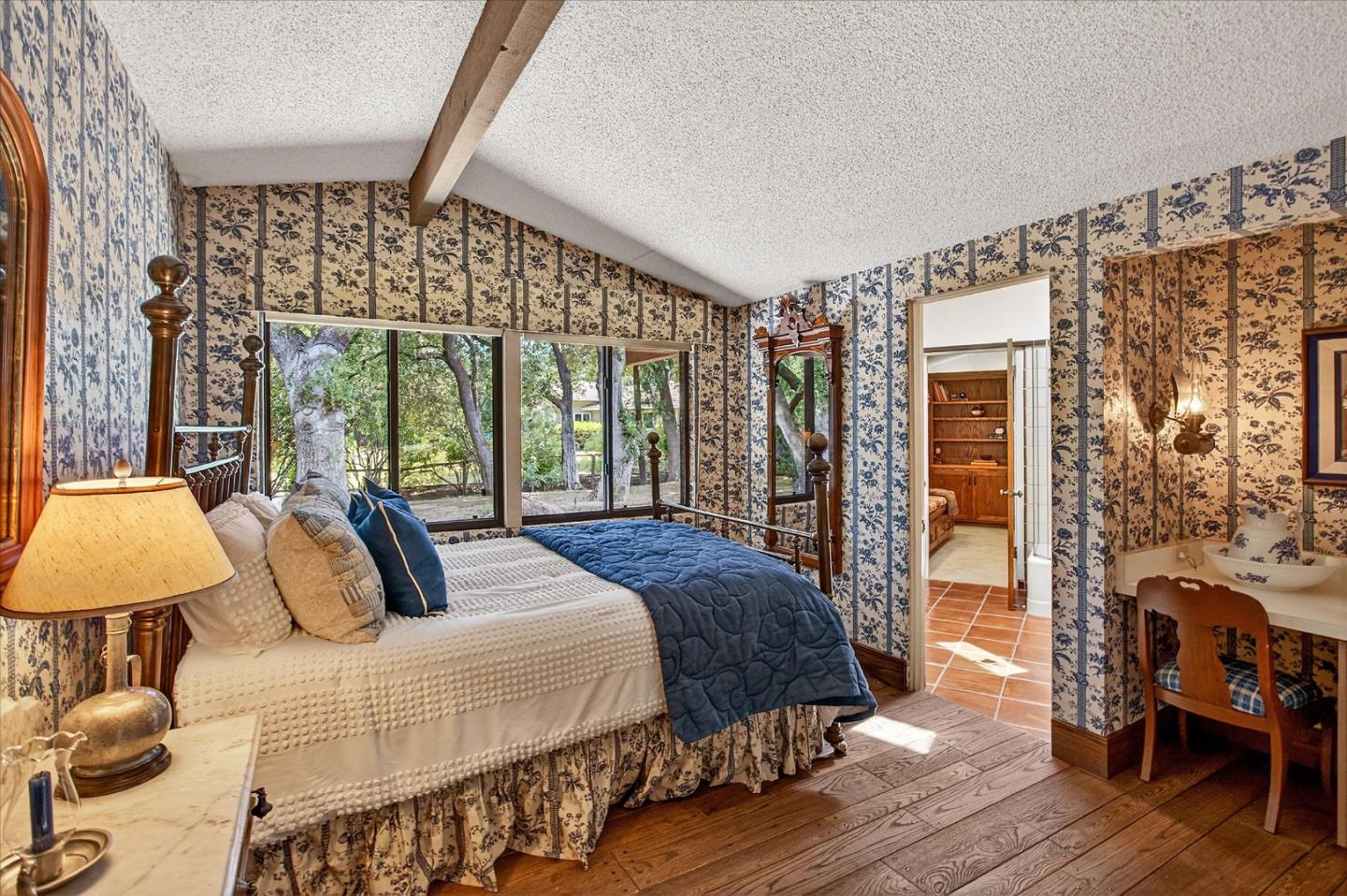 Detail Gallery Image 21 of 48 For 14176 Quail Acres, Saratoga,  CA 95070 - 4 Beds | 3 Baths