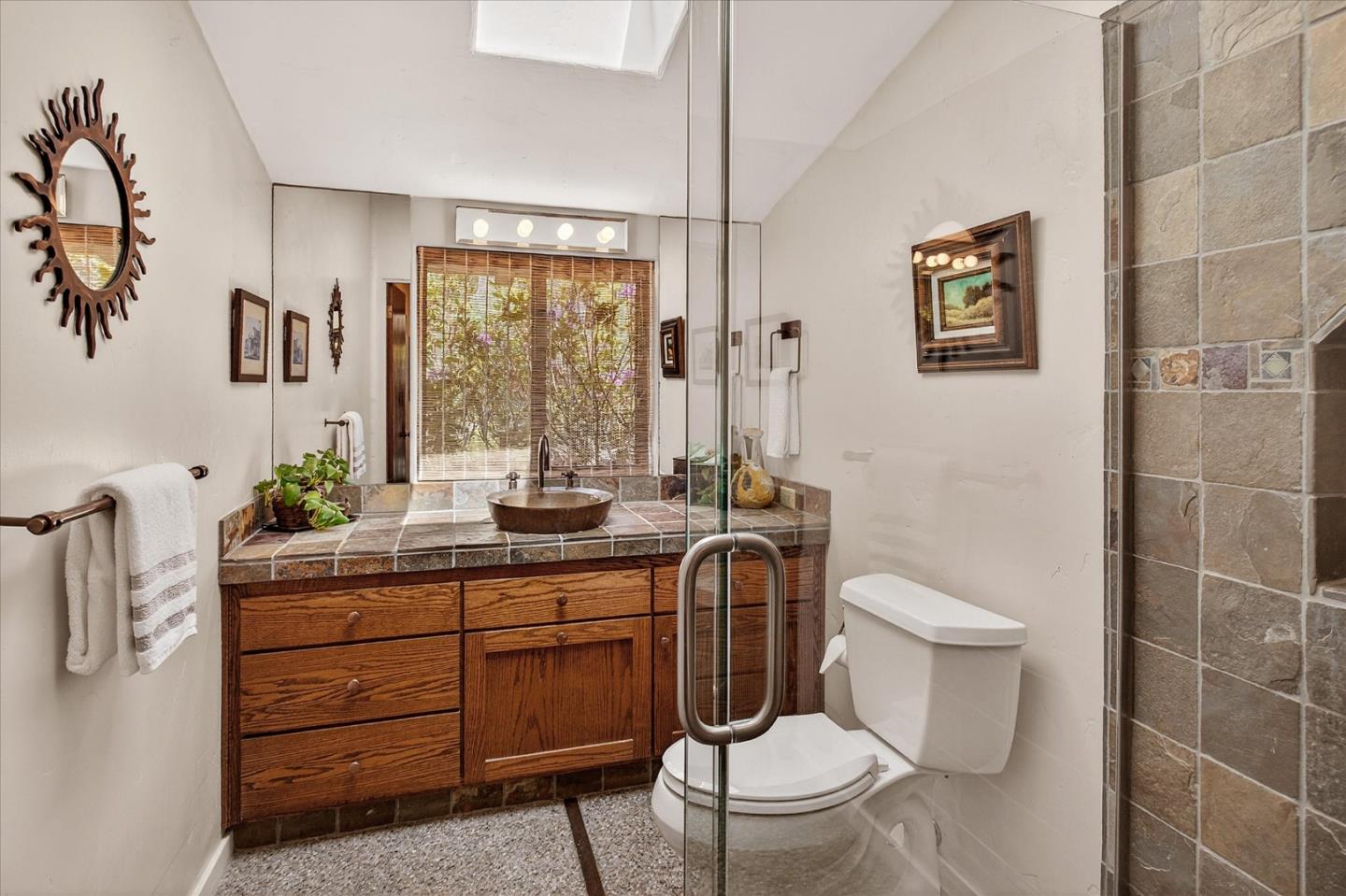 Detail Gallery Image 22 of 48 For 14176 Quail Acres, Saratoga,  CA 95070 - 4 Beds | 3 Baths