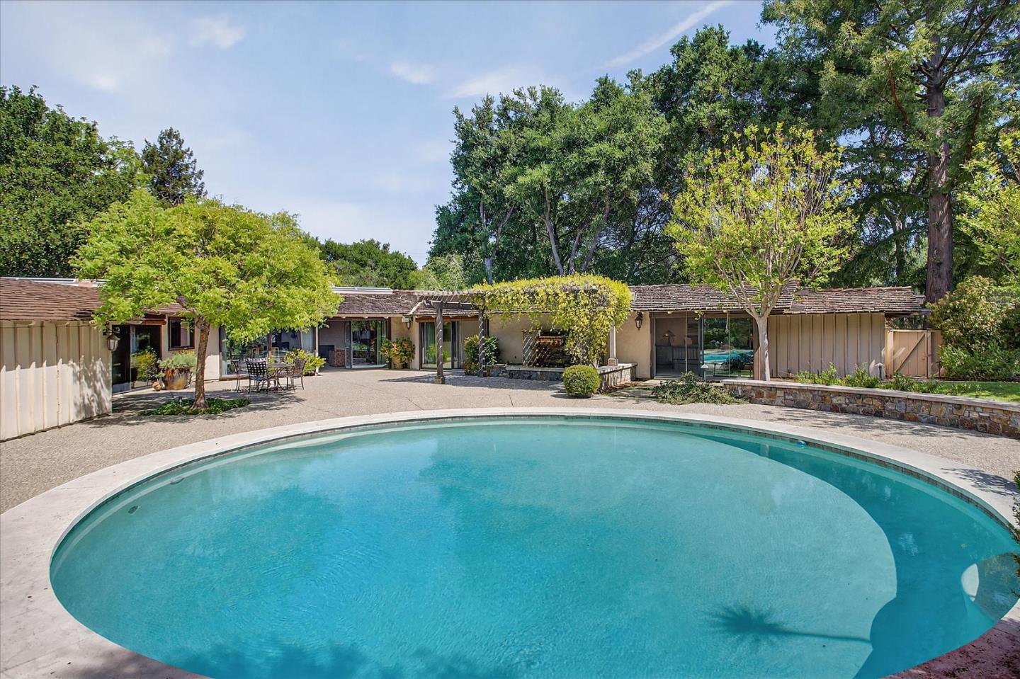 Detail Gallery Image 29 of 48 For 14176 Quail Acres, Saratoga,  CA 95070 - 4 Beds | 3 Baths