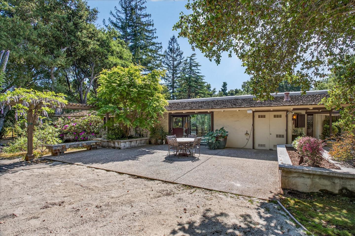 Detail Gallery Image 30 of 48 For 14176 Quail Acres, Saratoga,  CA 95070 - 4 Beds | 3 Baths