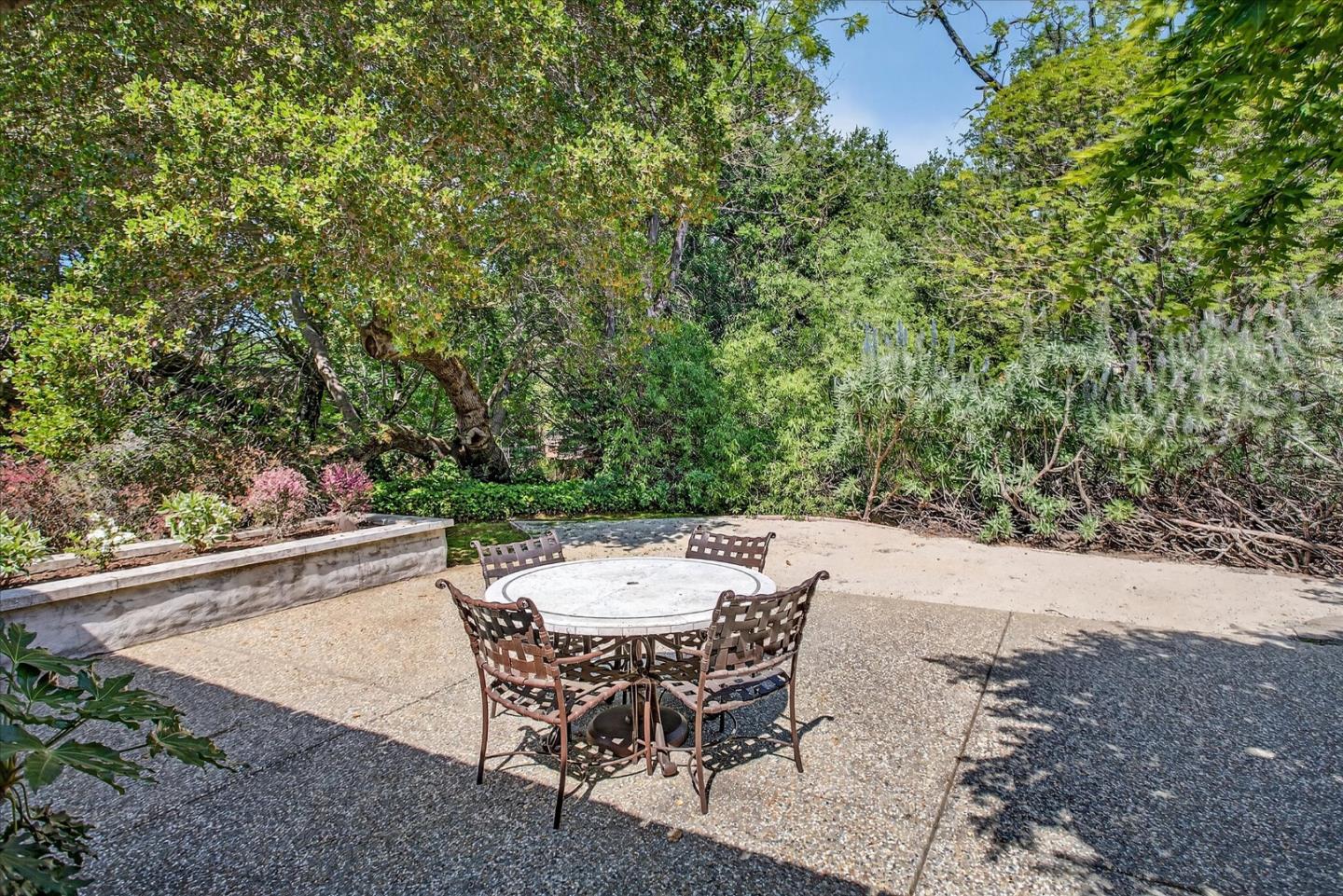 Detail Gallery Image 38 of 48 For 14176 Quail Acres, Saratoga,  CA 95070 - 4 Beds | 3 Baths