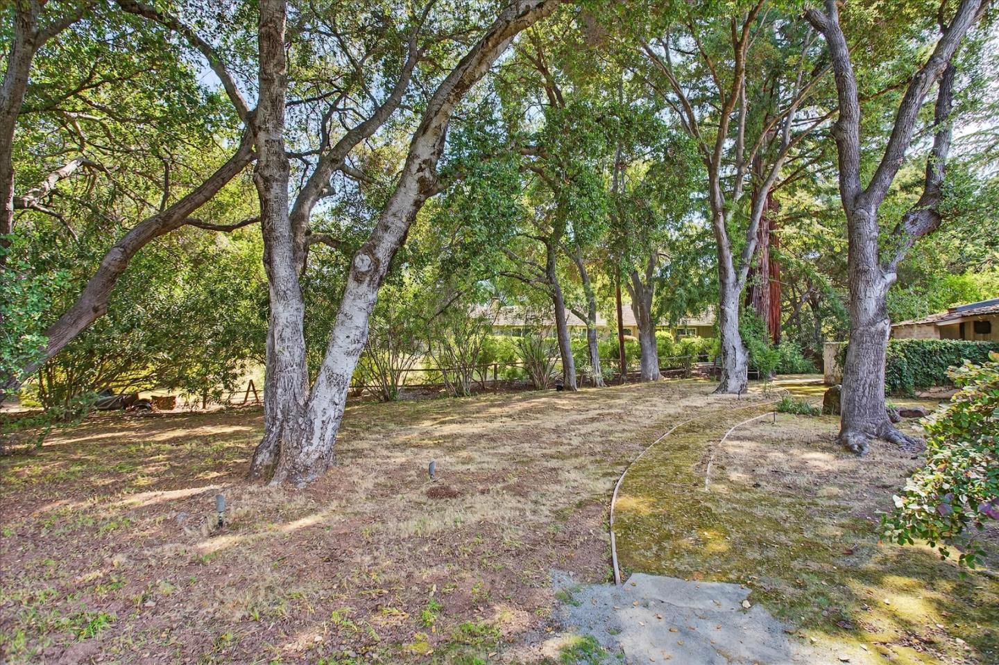 Detail Gallery Image 40 of 48 For 14176 Quail Acres, Saratoga,  CA 95070 - 4 Beds | 3 Baths