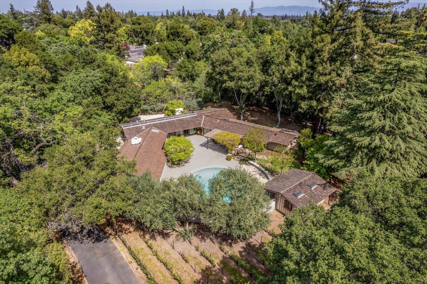 Detail Gallery Image 46 of 48 For 14176 Quail Acres, Saratoga,  CA 95070 - 4 Beds | 3 Baths