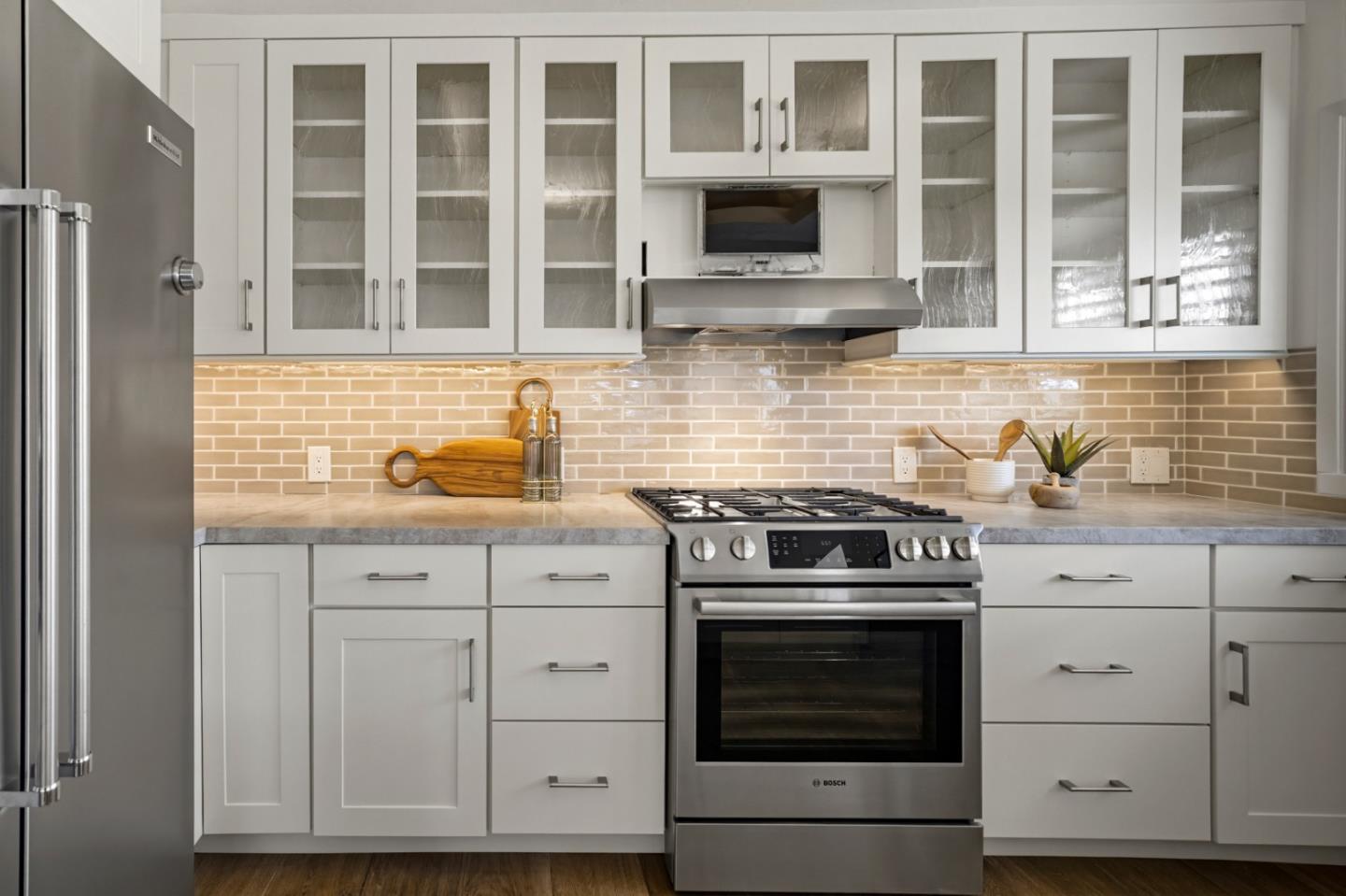 Detail Gallery Image 3 of 57 For 285 Del Mesa Carmel, Carmel,  CA 93923 - 2 Beds | 2 Baths