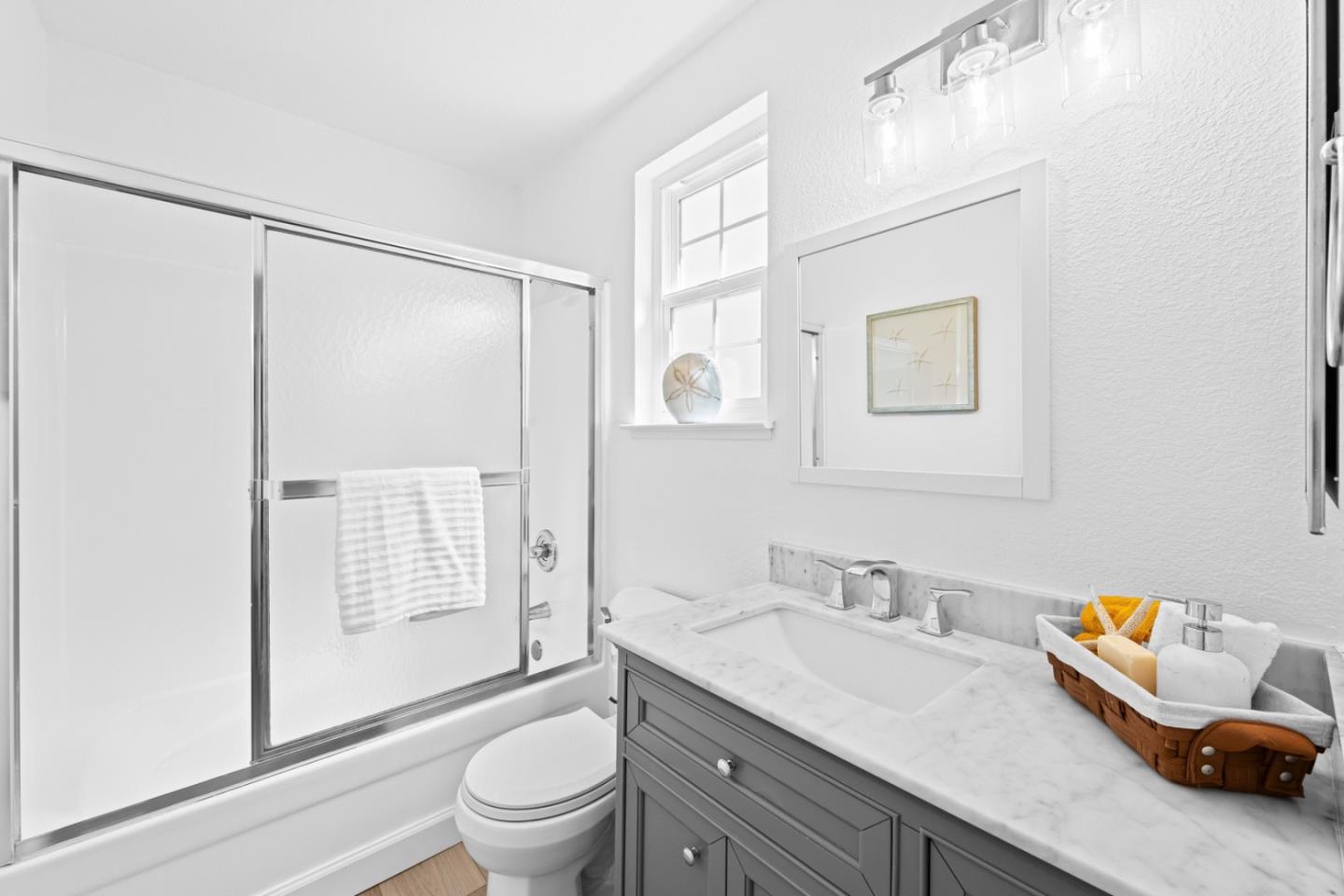 Detail Gallery Image 23 of 30 For 5207 Jacana Ln, San Jose,  CA 95123 - 3 Beds | 2/1 Baths