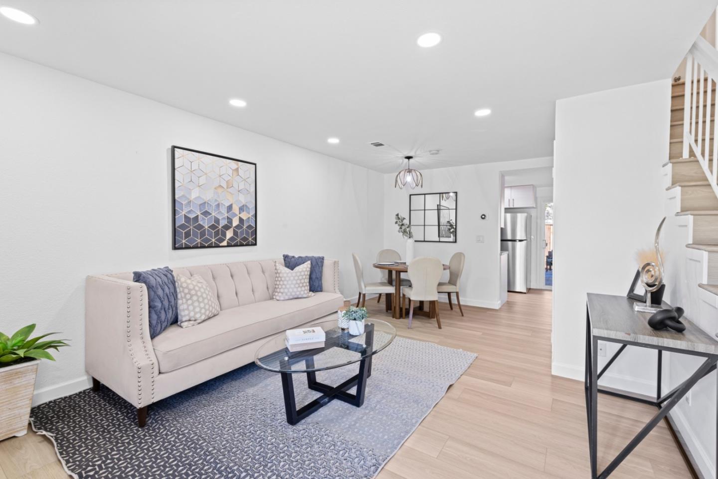 Detail Gallery Image 5 of 30 For 5207 Jacana Ln, San Jose,  CA 95123 - 3 Beds | 2/1 Baths