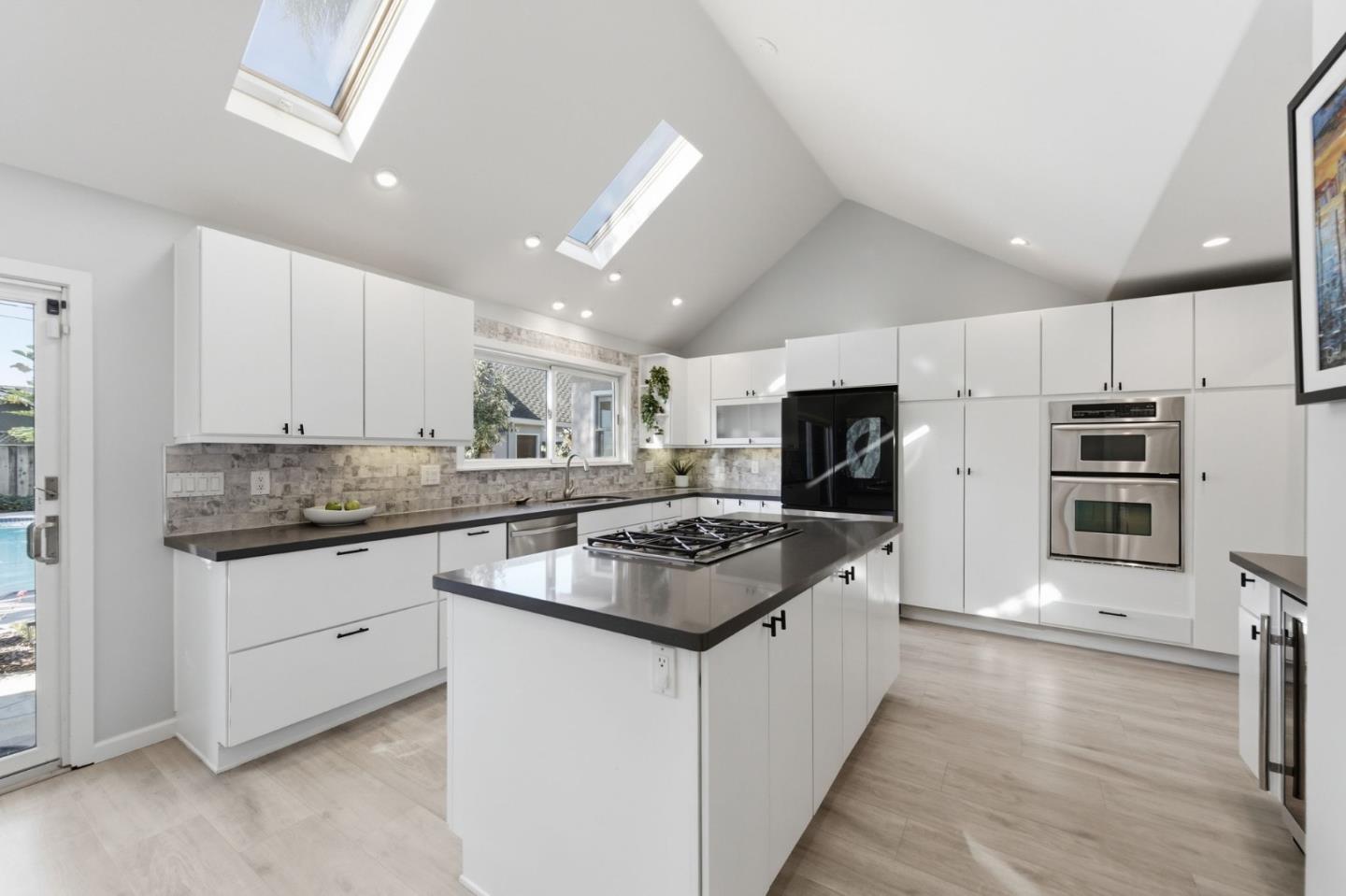 Detail Gallery Image 14 of 43 For 1482 Ridgeley Dr, Campbell,  CA 95008 - 3 Beds | 2 Baths