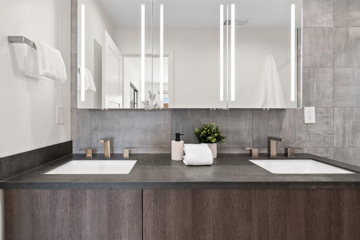 Detail Gallery Image 43 of 68 For 2248 Arleen, San Jose,  CA 95130 - 4 Beds | 3/1 Baths