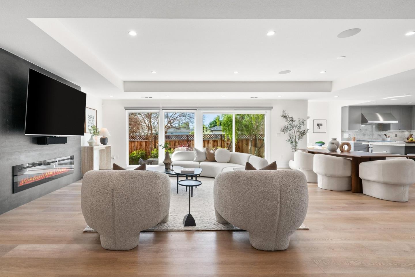 Detail Gallery Image 9 of 68 For 2248 Arleen, San Jose,  CA 95130 - 4 Beds | 3/1 Baths