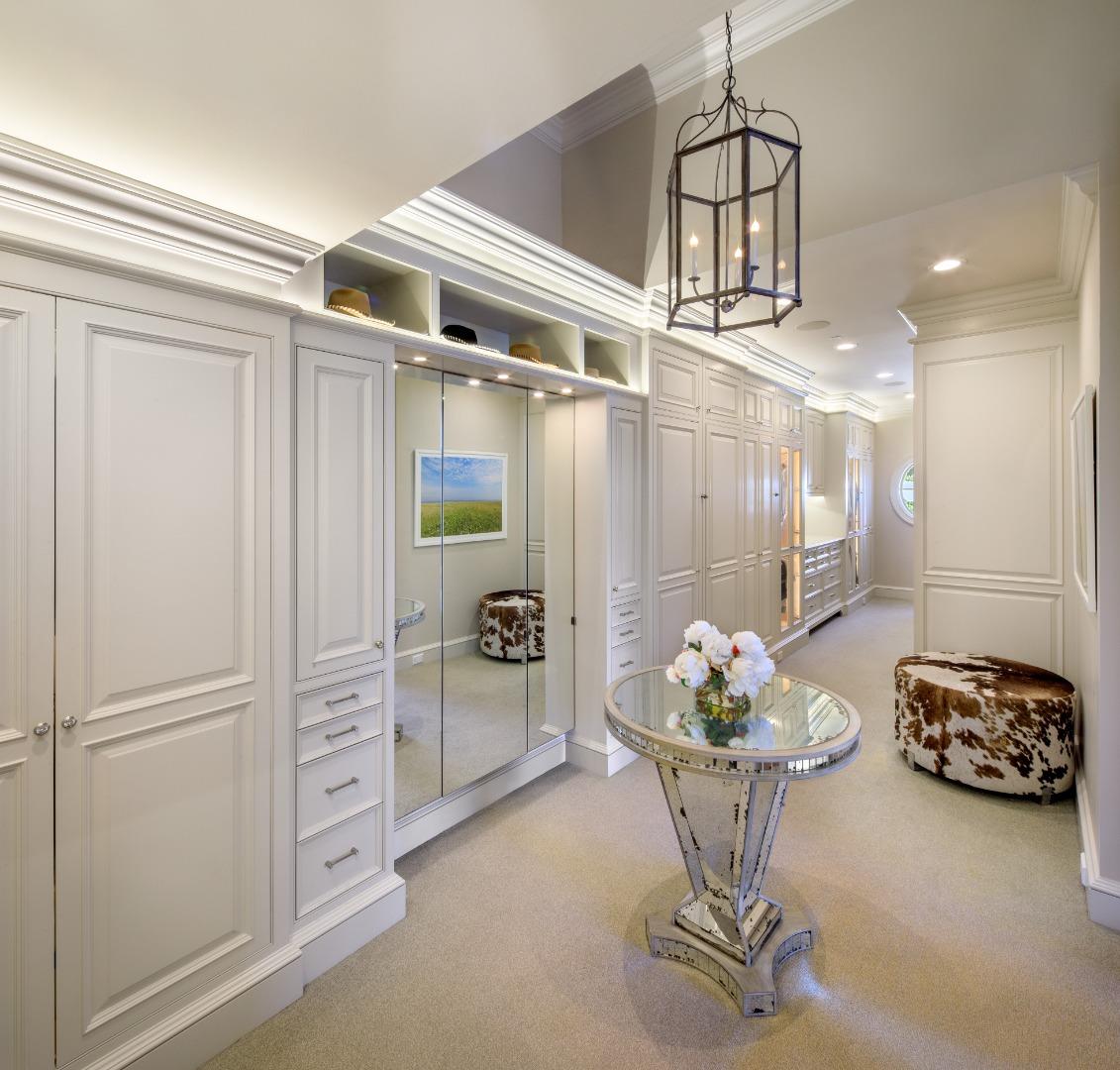 Detail Gallery Image 12 of 26 For 22480 Mount Eden Rd, Saratoga,  CA 95070 - 6 Beds | 6/1 Baths