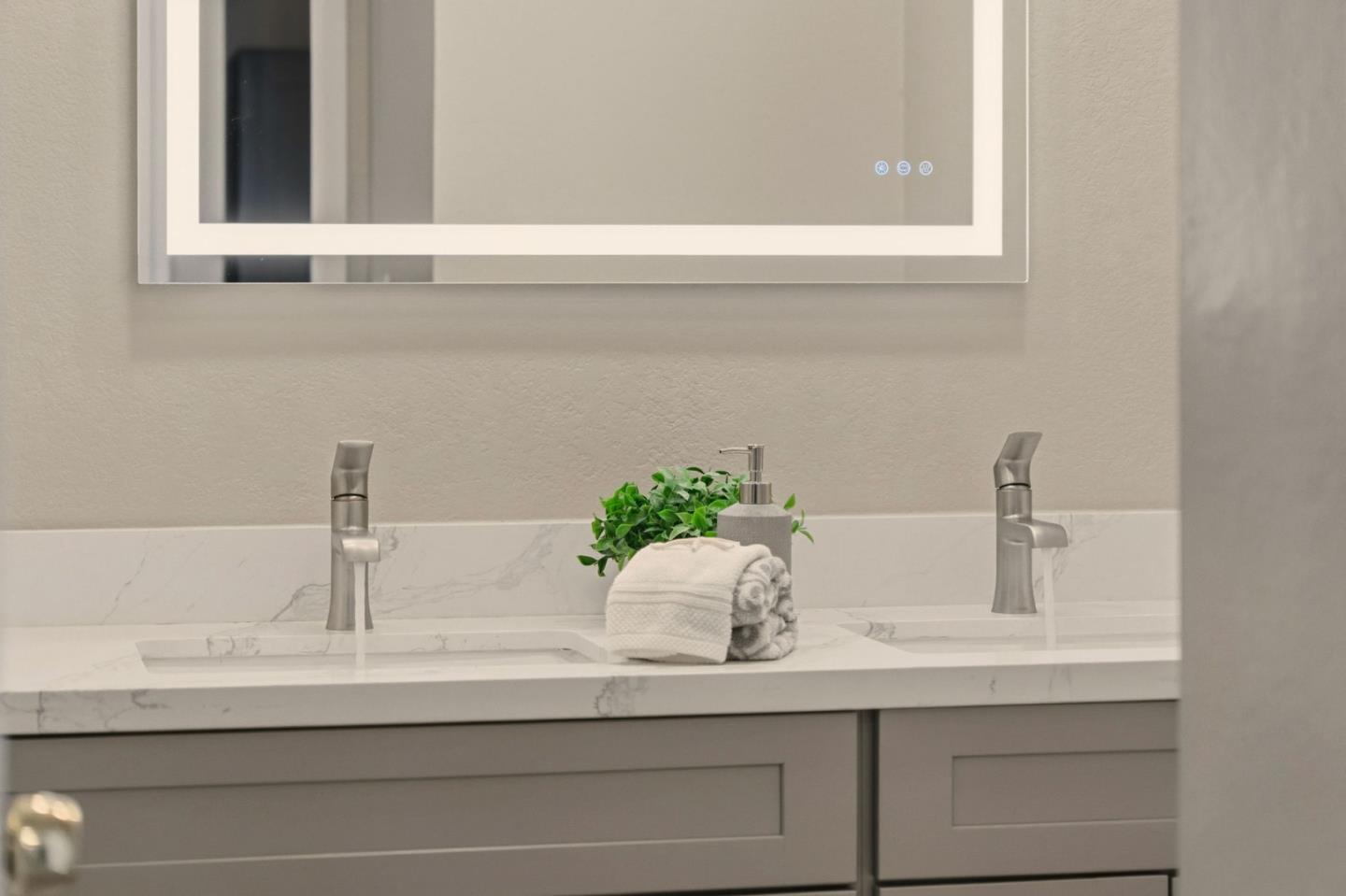 Detail Gallery Image 24 of 41 For 25 Terfidia Ln, Milpitas,  CA 95035 - 3 Beds | 2/1 Baths