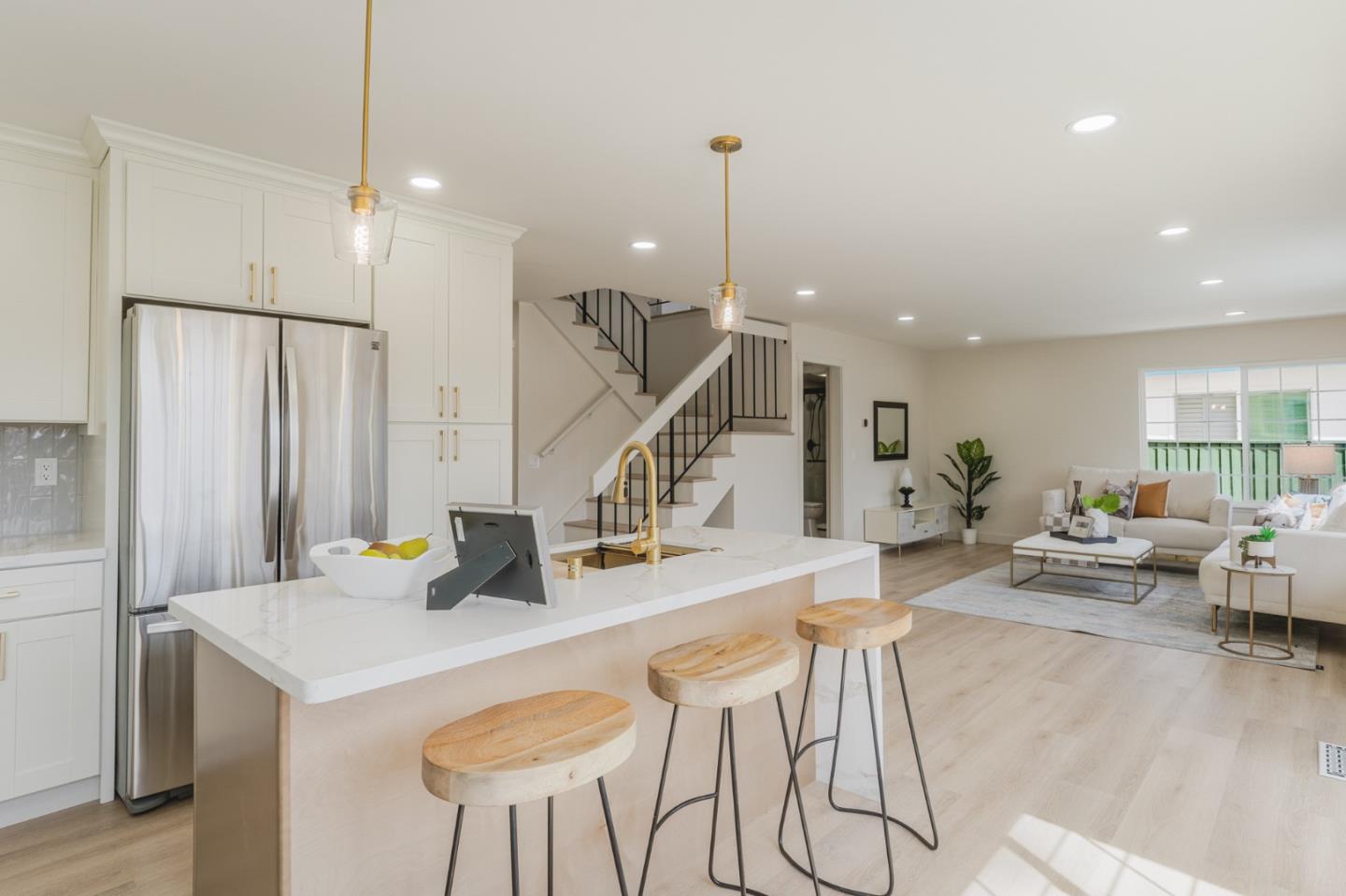 Detail Gallery Image 11 of 85 For 130 Juneberry Ct, San Jose,  CA 95136 - 4 Beds | 3 Baths