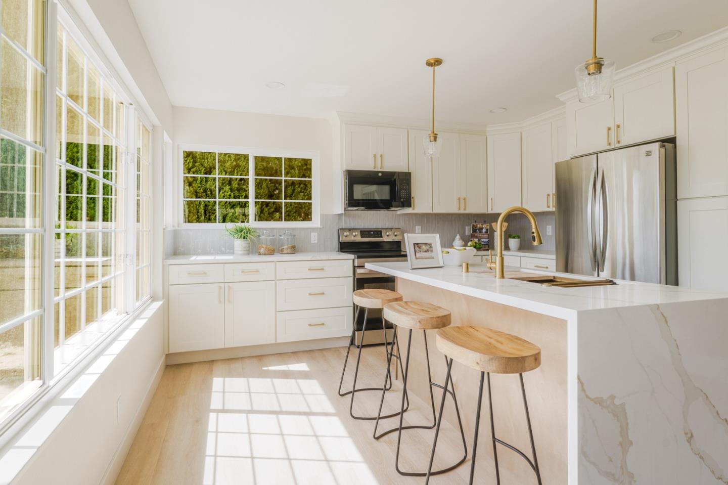 Detail Gallery Image 16 of 85 For 130 Juneberry Ct, San Jose,  CA 95136 - 4 Beds | 3 Baths