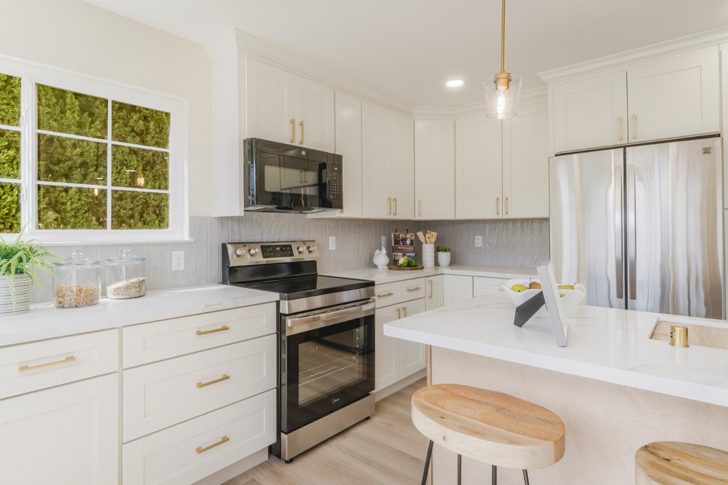 Detail Gallery Image 18 of 85 For 130 Juneberry Ct, San Jose,  CA 95136 - 4 Beds | 3 Baths