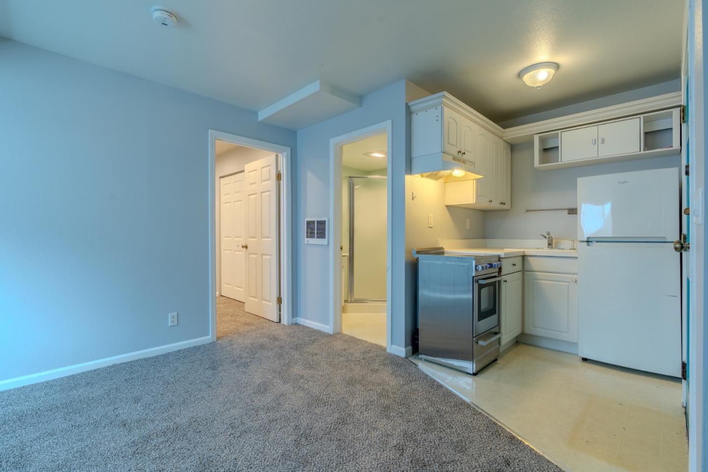 Detail Gallery Image 2 of 10 For 1279 Alicante Dr Downstairs Unit,  Pacifica,  CA 94044 - 1 Beds | 1 Baths