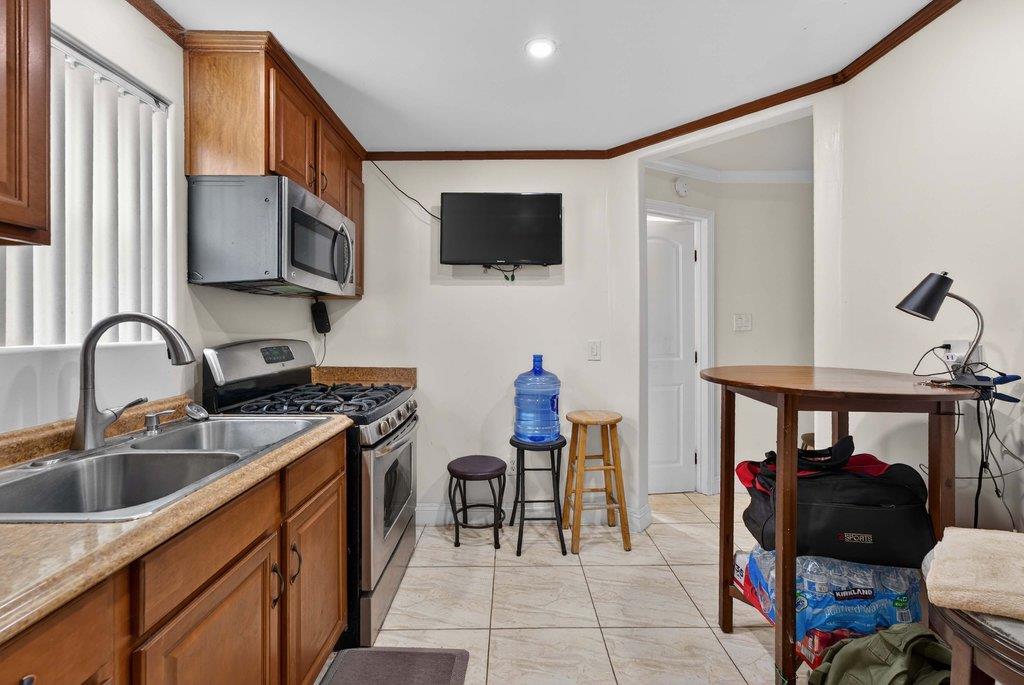 Detail Gallery Image 14 of 22 For 20 Gonda St, Royal Oaks,  CA 95076 - – Beds | – Baths