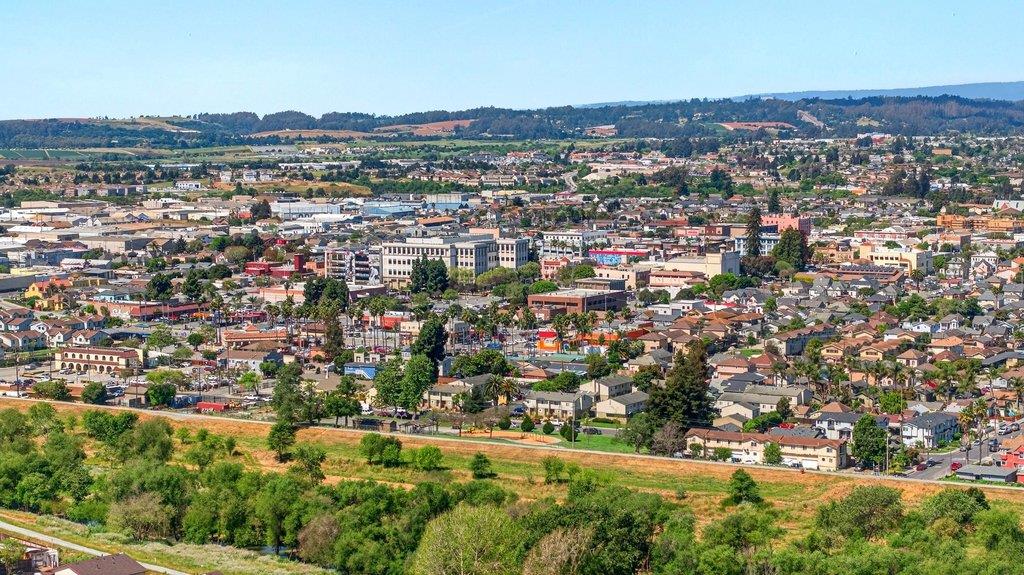 Detail Gallery Image 9 of 22 For 20 Gonda St, Royal Oaks,  CA 95076 - – Beds | – Baths