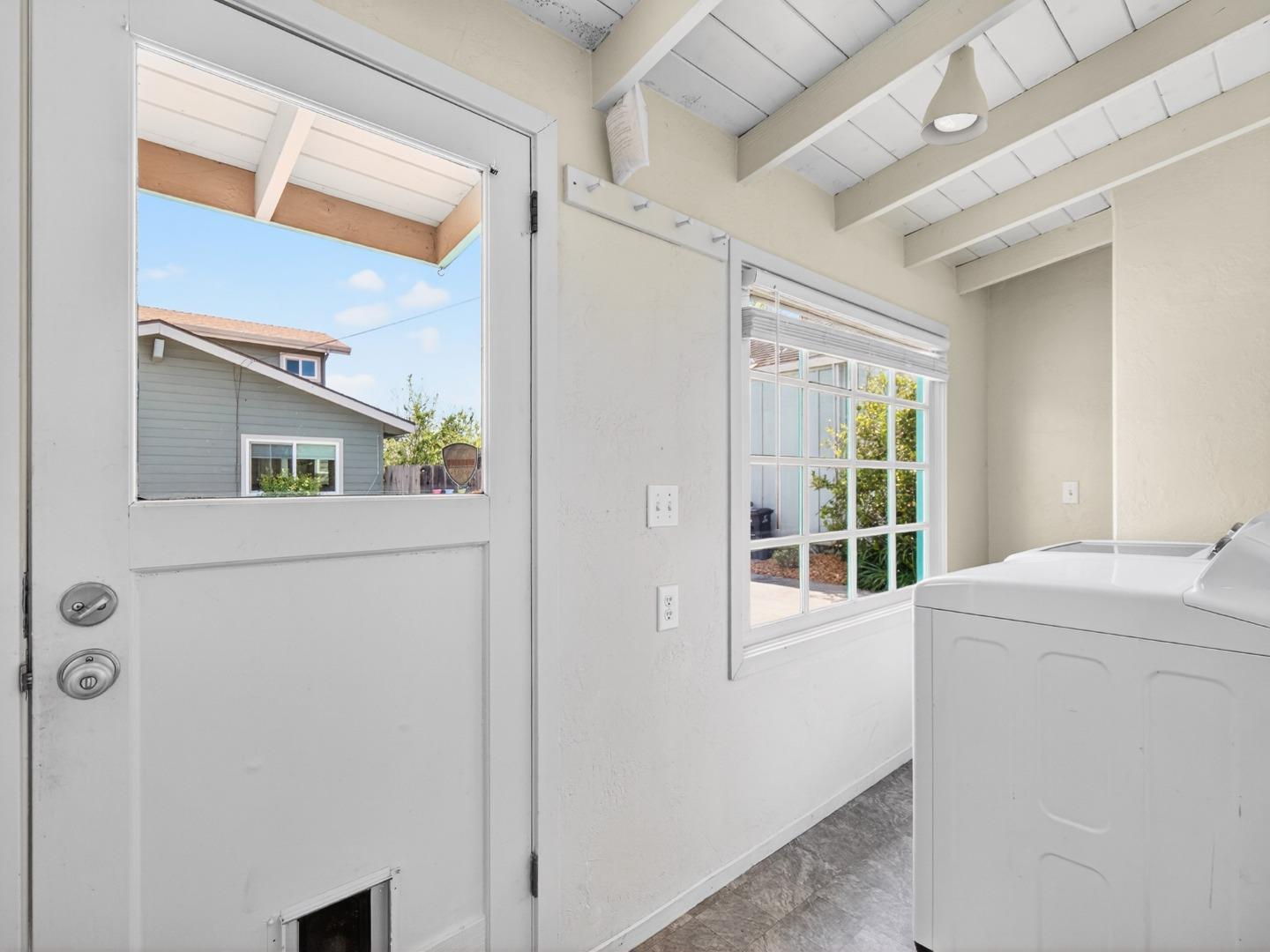 Detail Gallery Image 61 of 71 For 620 Sumner, Santa Cruz,  CA 95062 - 3 Beds | 3/1 Baths