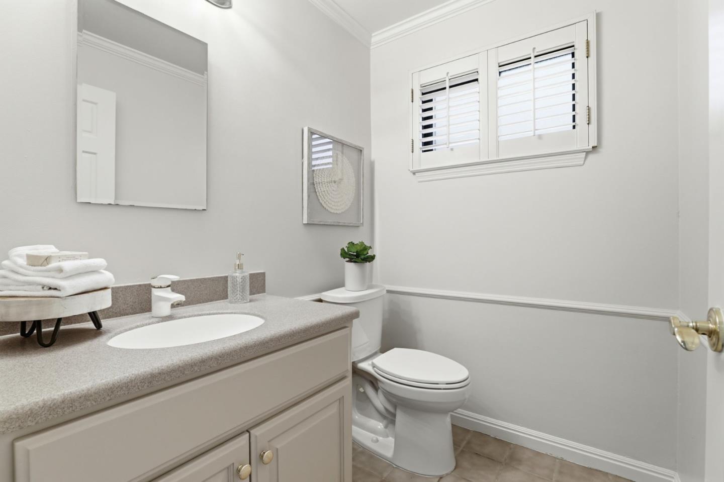 Detail Gallery Image 26 of 37 For 6071 Burchell Ave, San Jose,  CA 95120 - 4 Beds | 2/1 Baths