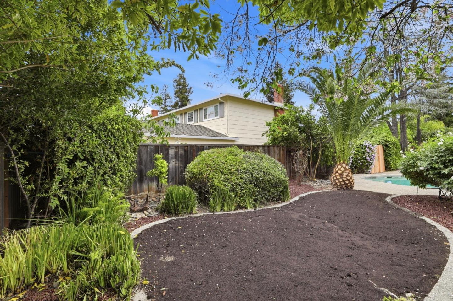 Detail Gallery Image 36 of 37 For 6071 Burchell Ave, San Jose,  CA 95120 - 4 Beds | 2/1 Baths