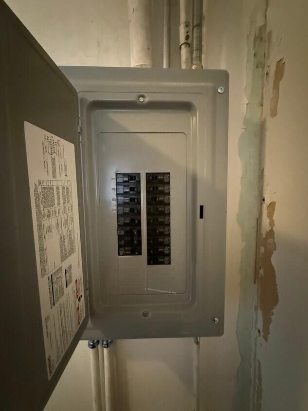 Detail Gallery Image 13 of 13 For 1156 San Carlos Ave, San Carlos,  CA 94070 - – Beds | – Baths