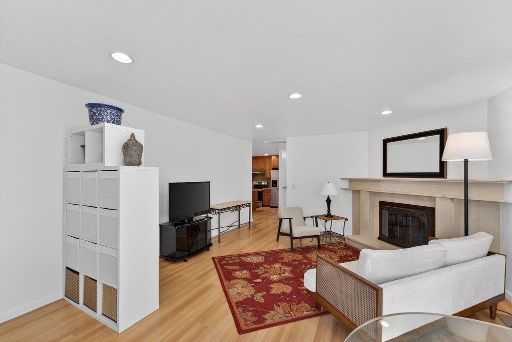 Detail Gallery Image 12 of 51 For 333 John St, Santa Cruz,  CA 95060 - 3 Beds | 2 Baths