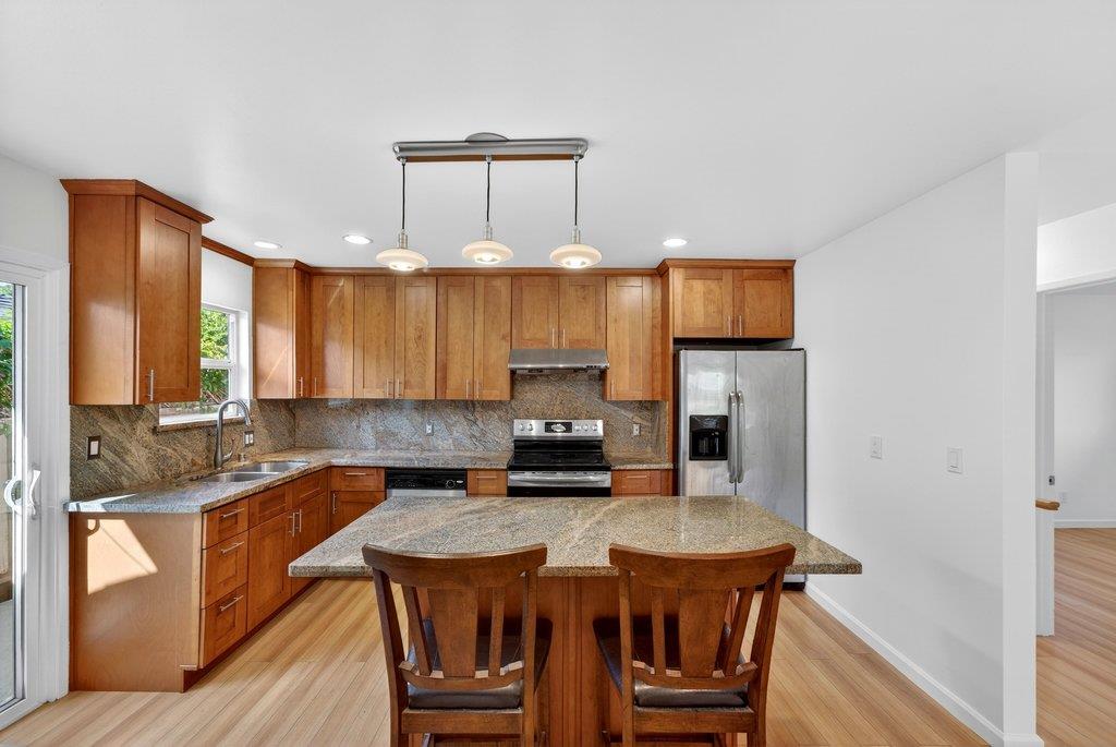 333 John Street, Santa Cruz, CA, 95060