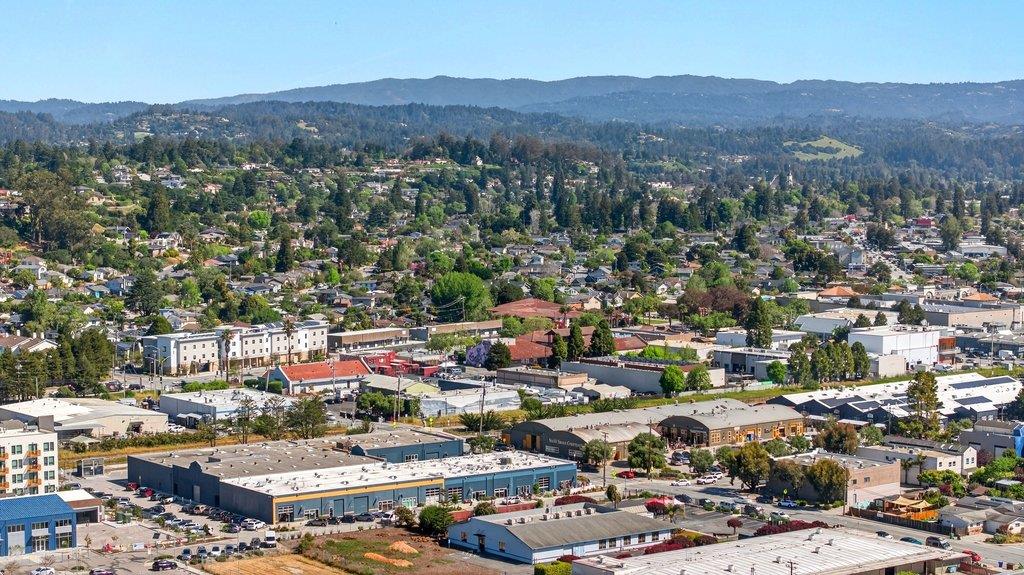 Detail Gallery Image 51 of 51 For 333 John St, Santa Cruz,  CA 95060 - 3 Beds | 2 Baths