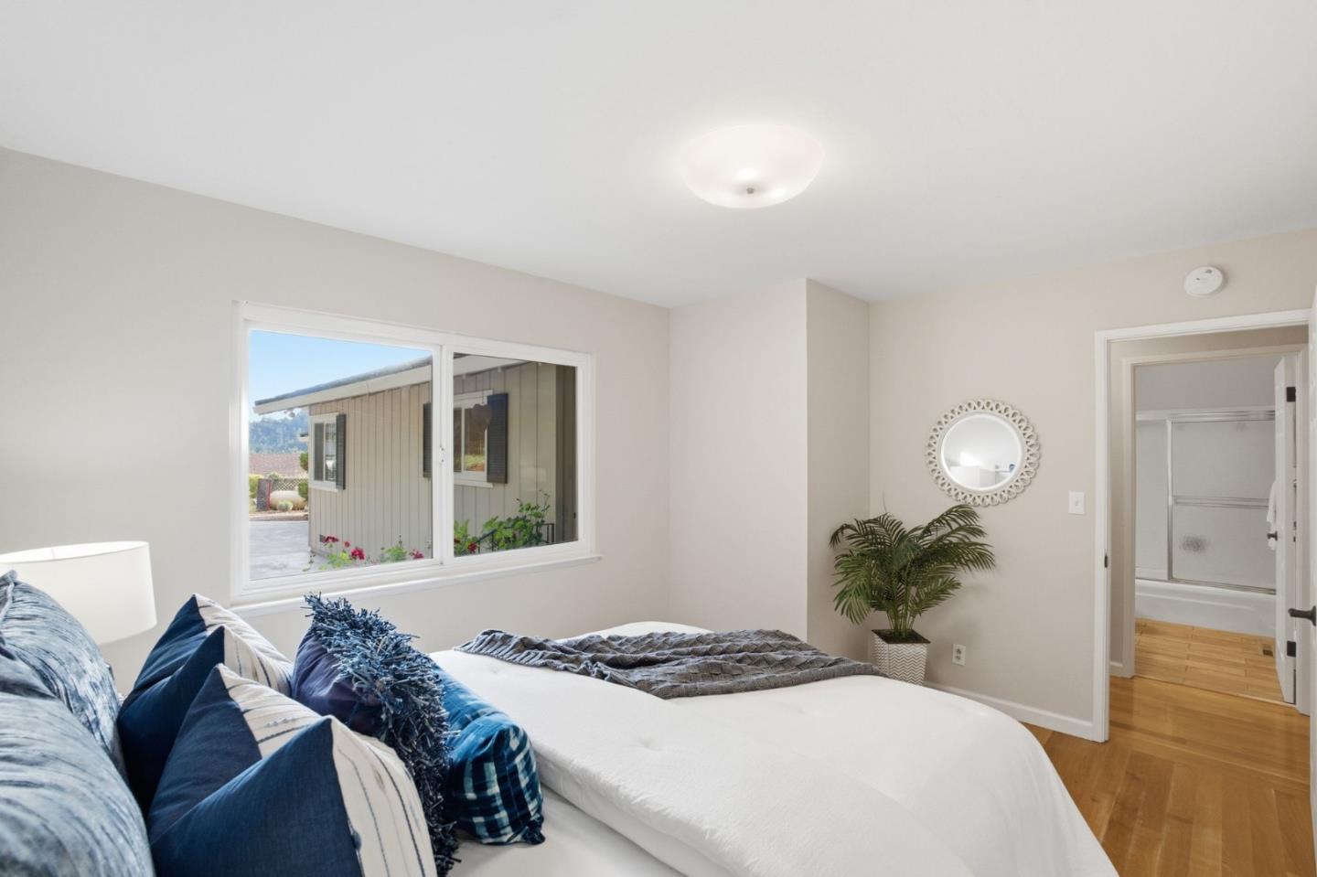 Detail Gallery Image 28 of 65 For 23349 Deerfield Rd, Los Gatos,  CA 95033 - 3 Beds | 2 Baths