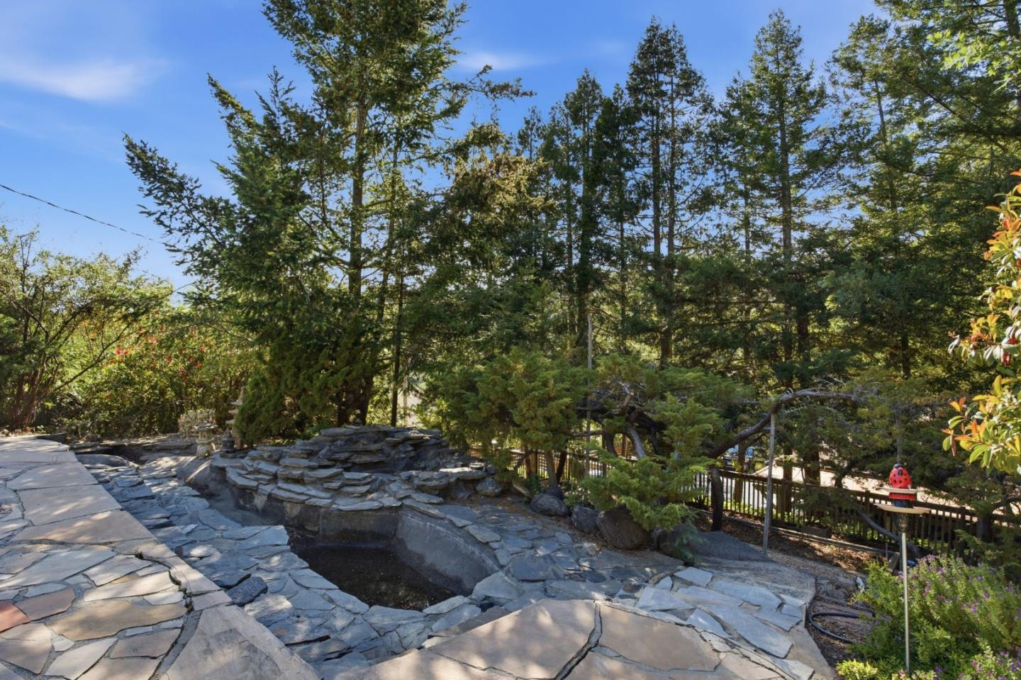 Detail Gallery Image 44 of 65 For 23349 Deerfield Rd, Los Gatos,  CA 95033 - 3 Beds | 2 Baths