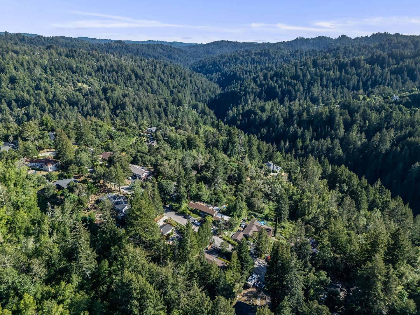 Detail Gallery Image 55 of 65 For 23349 Deerfield Rd, Los Gatos,  CA 95033 - 3 Beds | 2 Baths