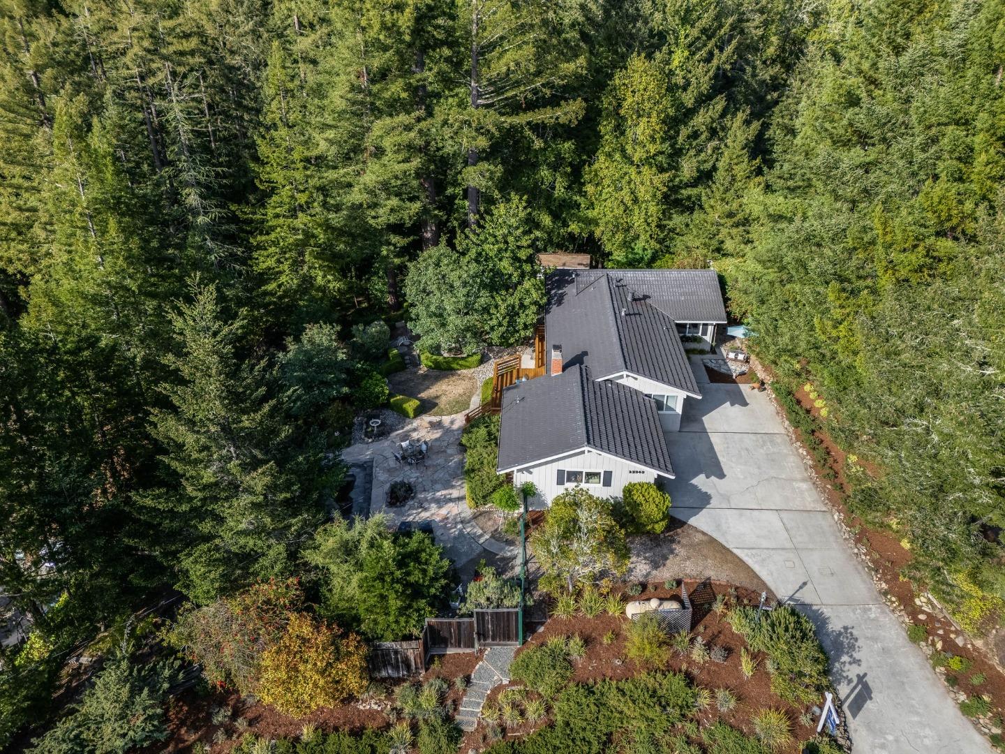 Detail Gallery Image 57 of 65 For 23349 Deerfield Rd, Los Gatos,  CA 95033 - 3 Beds | 2 Baths