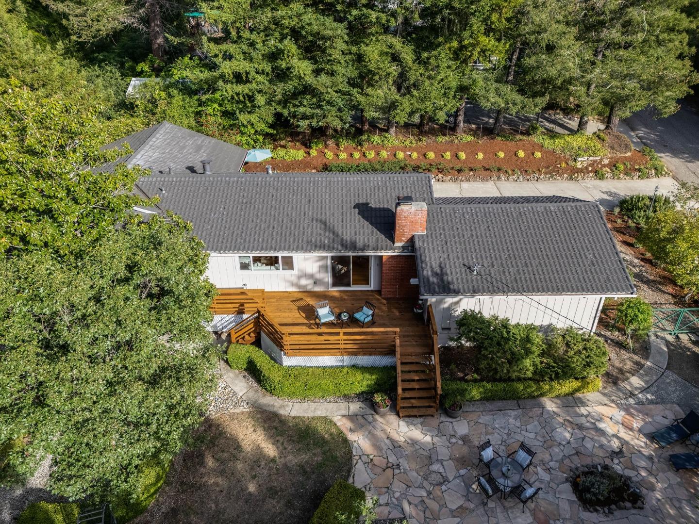 Detail Gallery Image 61 of 65 For 23349 Deerfield Rd, Los Gatos,  CA 95033 - 3 Beds | 2 Baths