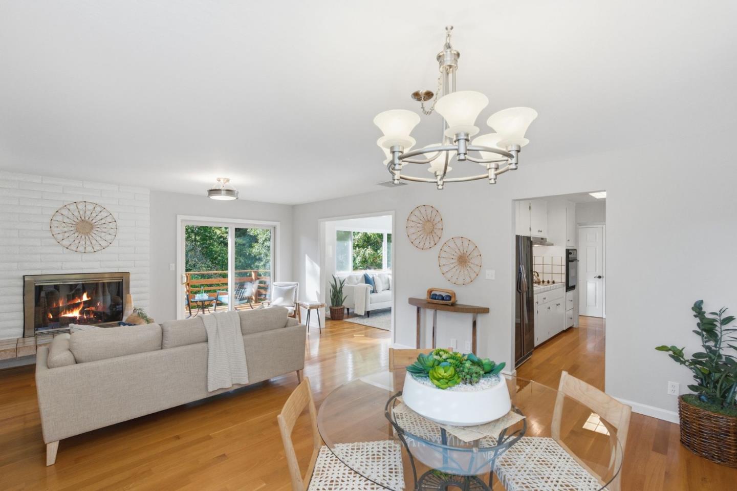 Detail Gallery Image 8 of 65 For 23349 Deerfield Rd, Los Gatos,  CA 95033 - 3 Beds | 2 Baths