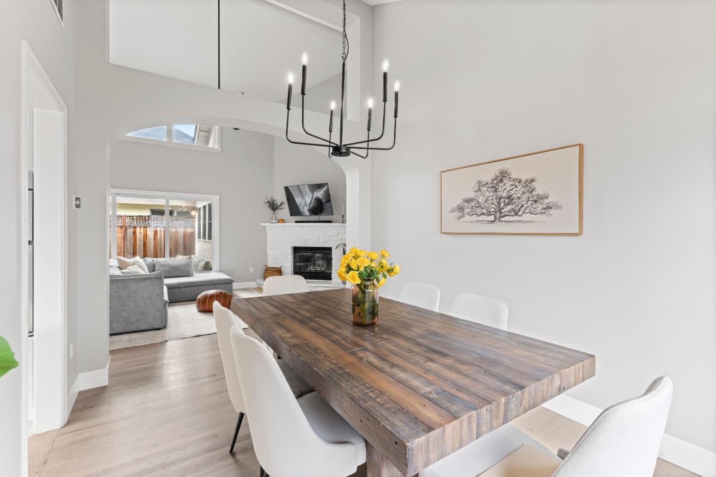 Detail Gallery Image 12 of 54 For 495 W Main Ave, Morgan Hill,  CA 95037 - 3 Beds | 2 Baths