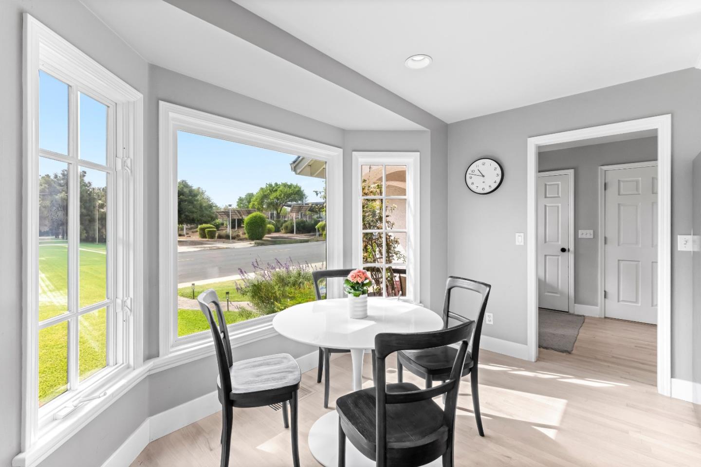 Detail Gallery Image 14 of 54 For 495 W Main Ave, Morgan Hill,  CA 95037 - 3 Beds | 2 Baths